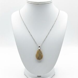 Fashion Jewelry Teardrop Pendant Necklace-Beige Brown Natural Stone Silver Chain